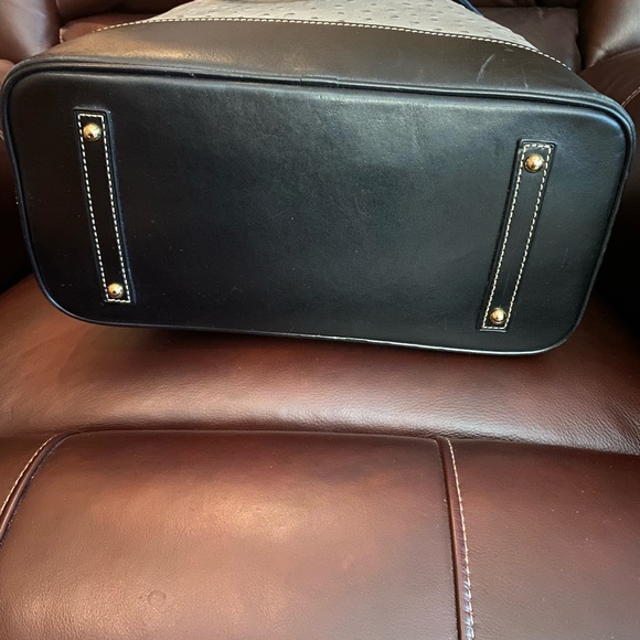 Dooney & Bourke Tote - Picture 3 of 4